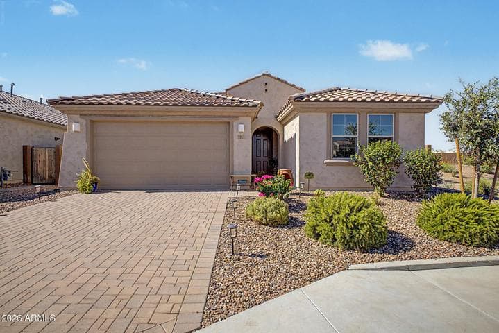 1957 W Fawn Way, San Tan Valley, AZ