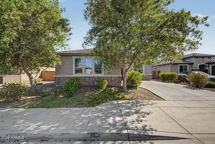 26051 W LONE CACTUS Drive, Buckeye, AZ