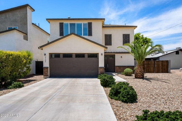 3104 N 37TH Street, Phoenix, AZ