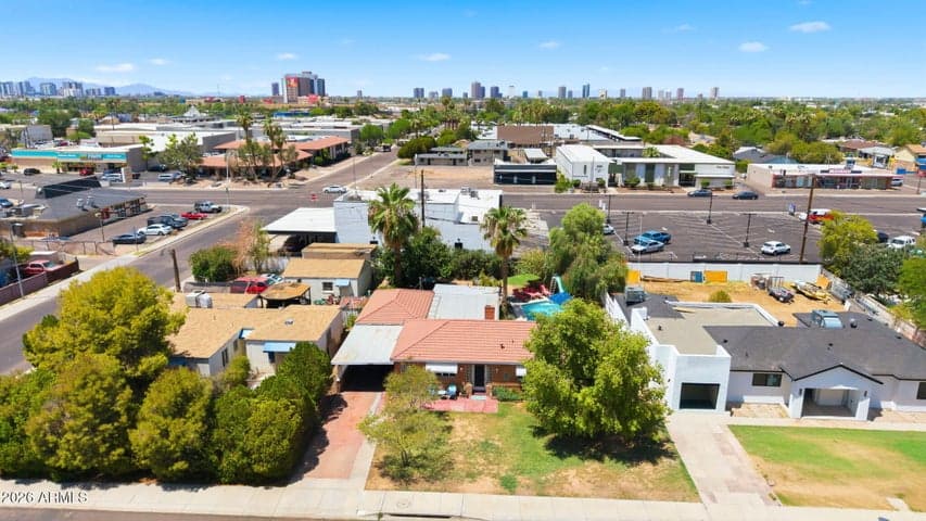 3008 N 24TH Place, Phoenix, AZ