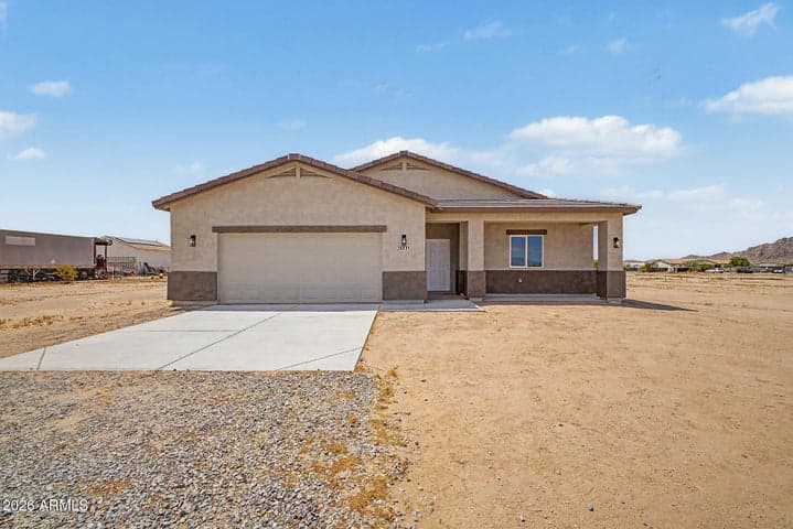 20411 W MOUNTAIN SAGE Drive, Buckeye, AZ