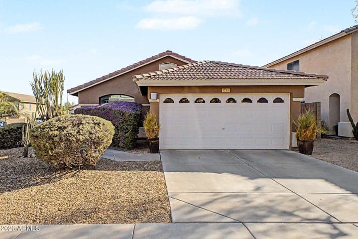 2253 E HESTON Drive, Phoenix, AZ