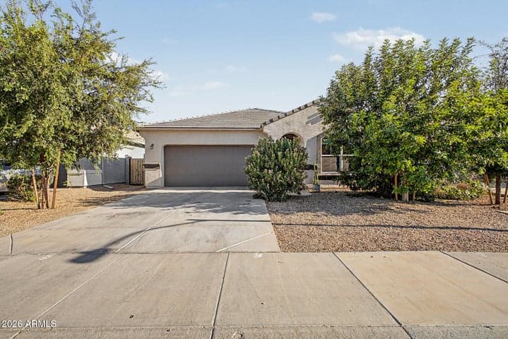 38105 W SAN ALVAREZ Avenue, Maricopa, AZ