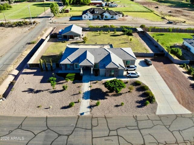 17424 W KEIM Drive, Waddell, AZ