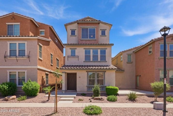 1947 N 77TH Glen, Phoenix, AZ