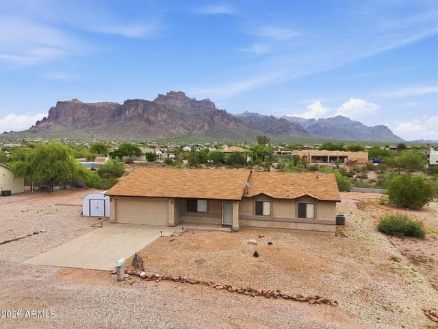 699 N ARROYA Road, Apache Junction, AZ