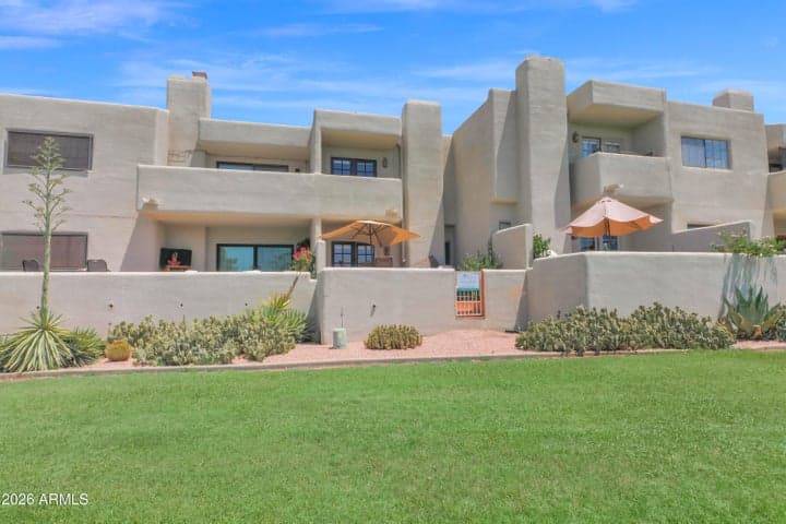 3033 E Rose Lane, Phoenix, AZ