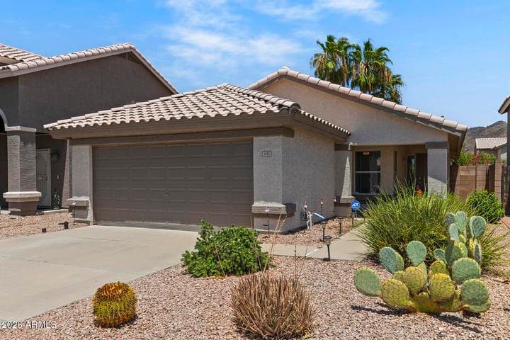 5018 W WIKIEUP Lane, Glendale, AZ