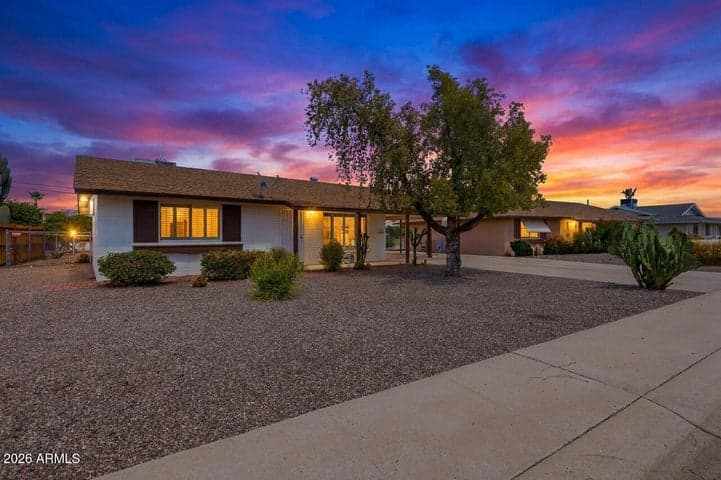 11042 W Canterbury Drive, Sun City, AZ