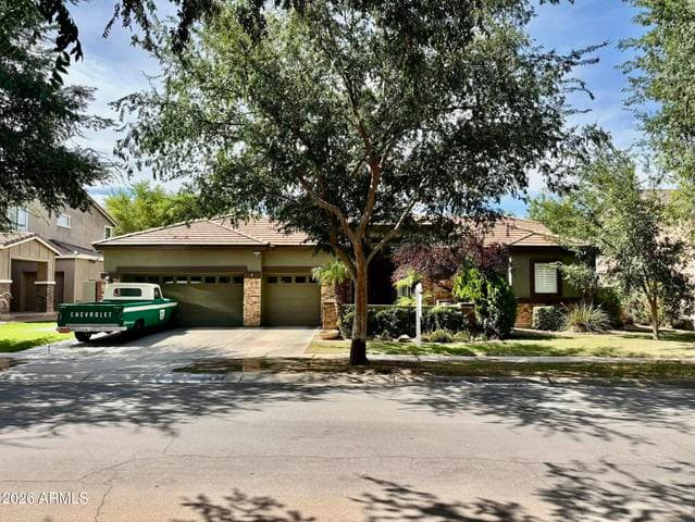 2925 E MARLENE Drive, Gilbert, AZ