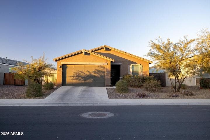 3982 E SIDESADDLE Road, San Tan Valley, AZ