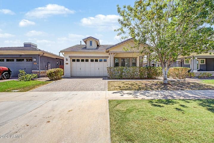 3161 E BLOOMFIELD Parkway, Gilbert, AZ