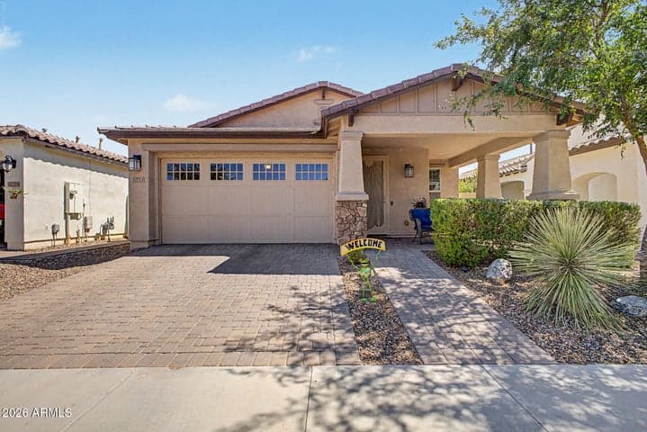 10713 E TWISTER Avenue, Mesa, AZ
