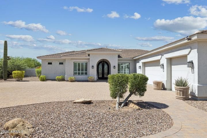 5847 E Quail Track Drive, Scottsdale, AZ