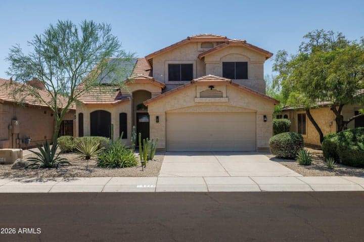 4323 E LONE CACTUS Drive, Phoenix, AZ
