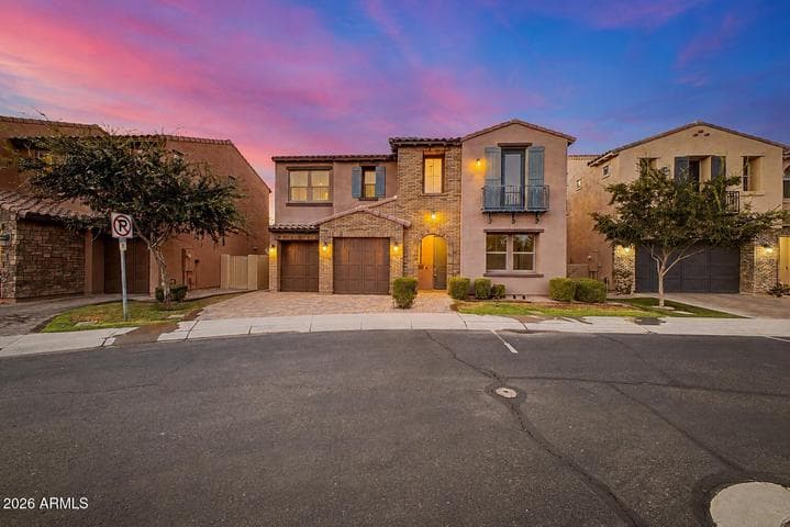 2100 W MUSKET Place, Chandler, AZ