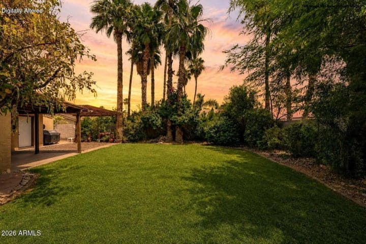 4523 E Voltaire Avenue, Phoenix, AZ