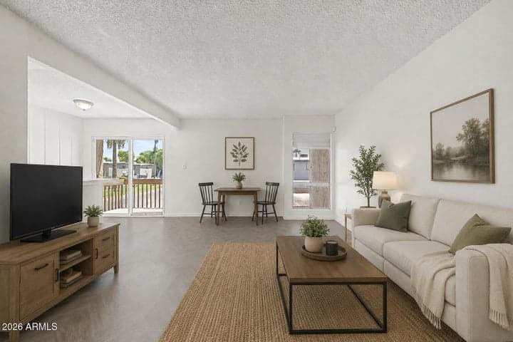 1701 W TUCKEY Lane #236, Phoenix, AZ