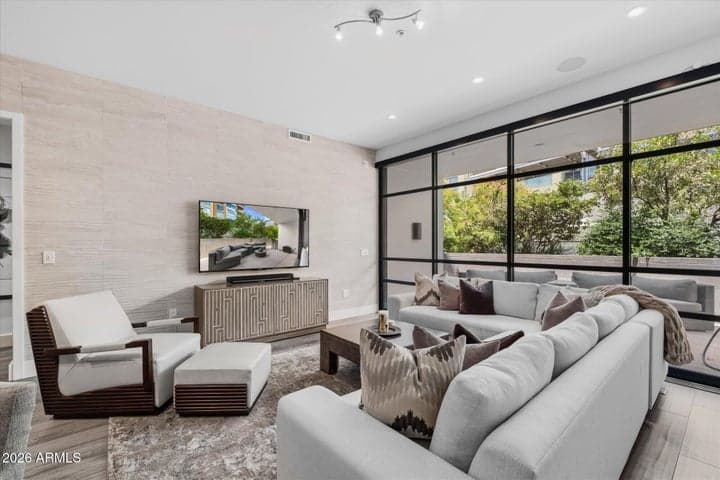 15215 N KIERLAND Boulevard #314, Scottsdale, AZ