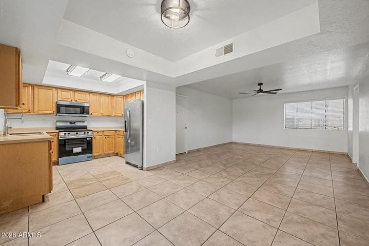 16624 E PALISADES Boulevard #102, Fountain Hills, AZ