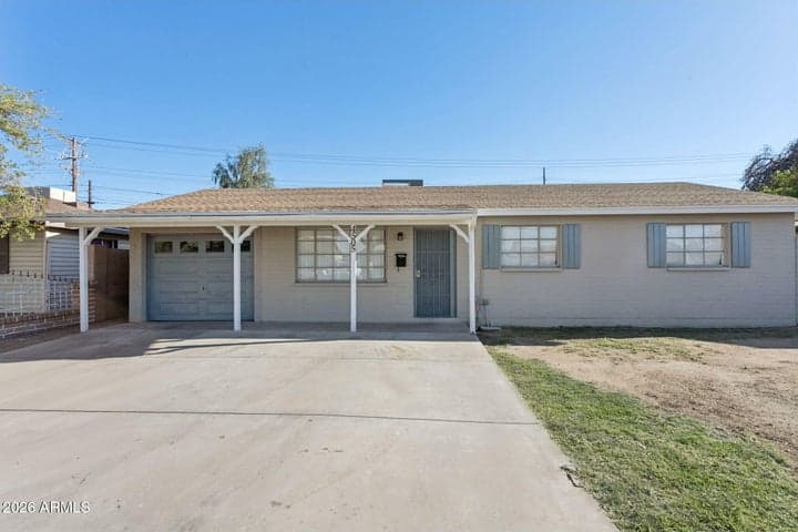 4505 W CRITTENDEN Lane, Phoenix, AZ