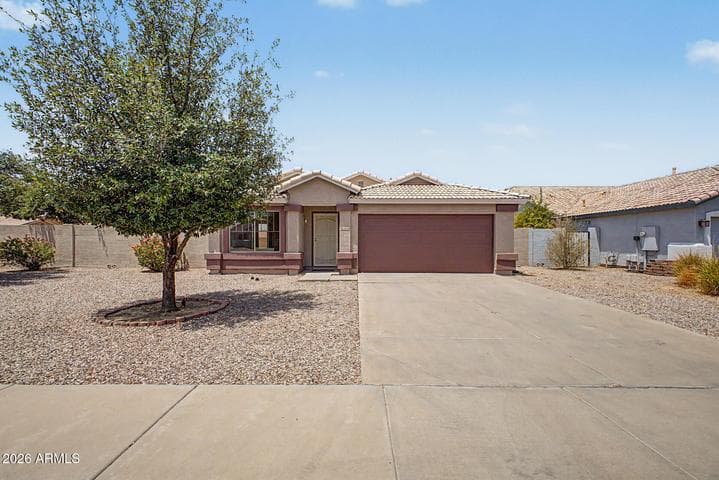3866 S JOSHUA TREE Lane, Gilbert, AZ
