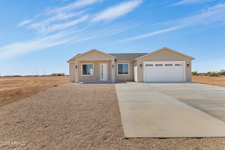 36575 W INDIAN SCHOOL Road, Tonopah, AZ