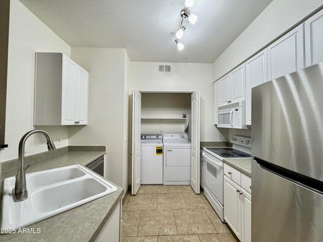 1701 E Colter Street #Unit 235, Phoenix, AZ