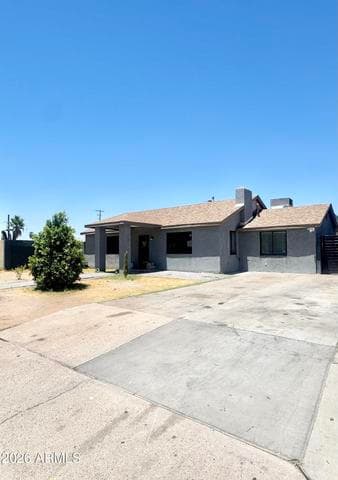 2502 E EDGEMONT Avenue, Phoenix, AZ