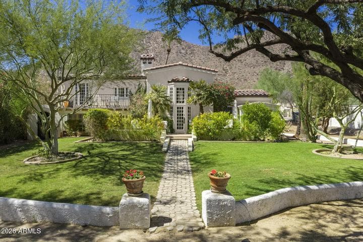 5710 E CAMELBACK Road, Phoenix, AZ