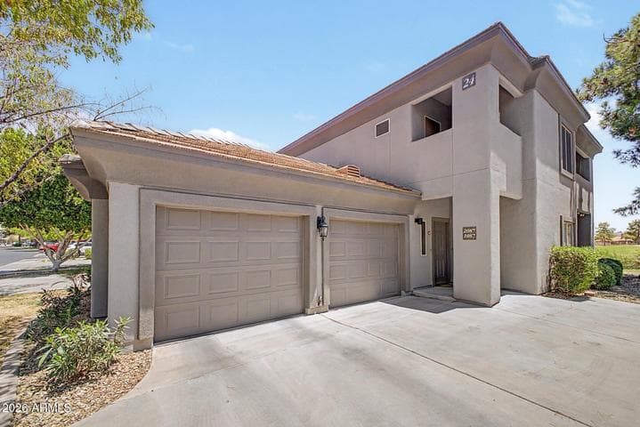 7401 W ARROWHEAD CLUBHOUSE Drive #2087, Glendale, AZ