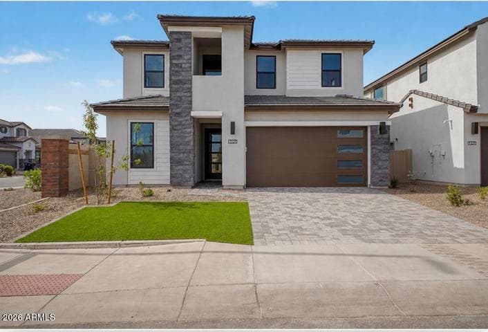 1131 E YELLOWSTONE Place, Chandler, AZ