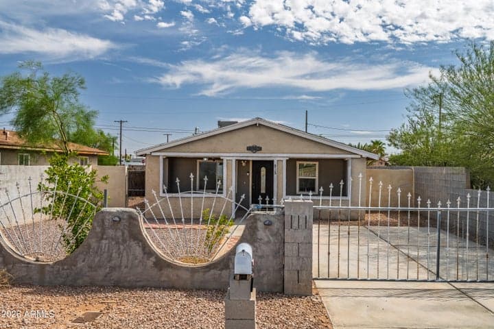 318 W 3RD Avenue, Casa Grande, AZ