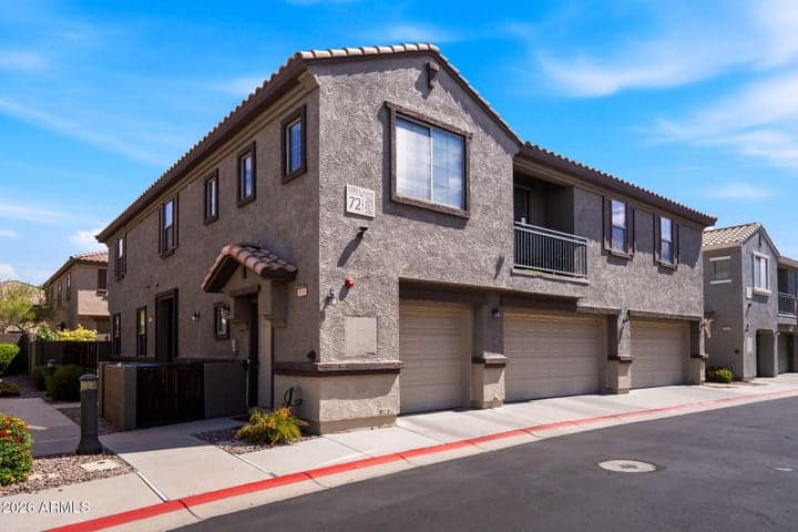 1330 S AARON Drive #215, Mesa, AZ