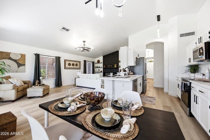 1635 W SAN REMO Street, Gilbert, AZ