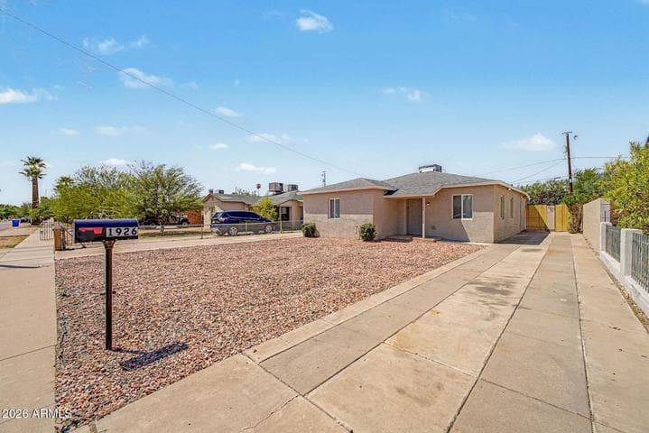 1926 E WILLETTA Street, Phoenix, AZ