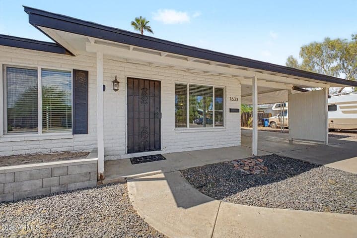 1633 E WESLEYAN Drive, Tempe, AZ