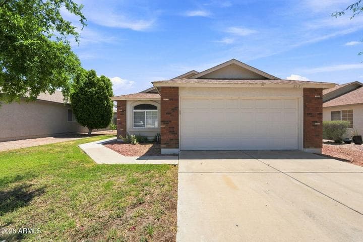 8521 E CLOVIS Avenue, Mesa, AZ