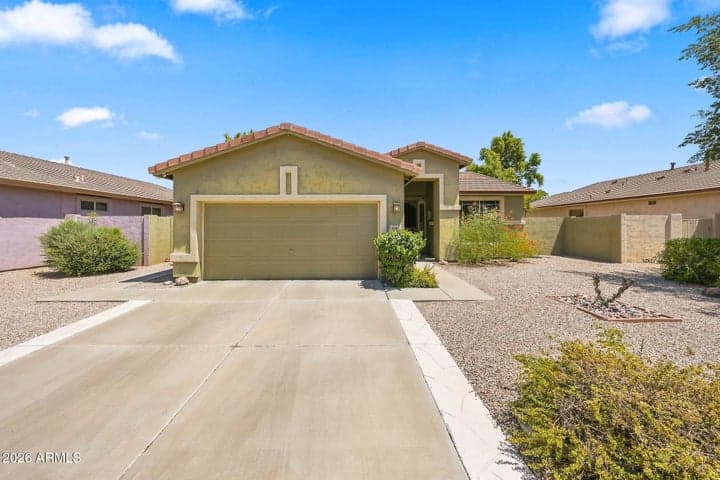 6186 W WIKIEUP Lane, Glendale, AZ