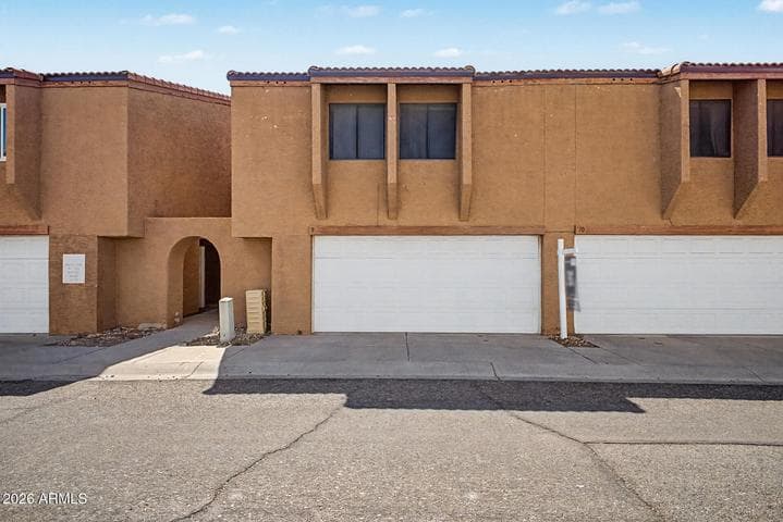 2202 W GLENROSA Avenue #9, Phoenix, AZ