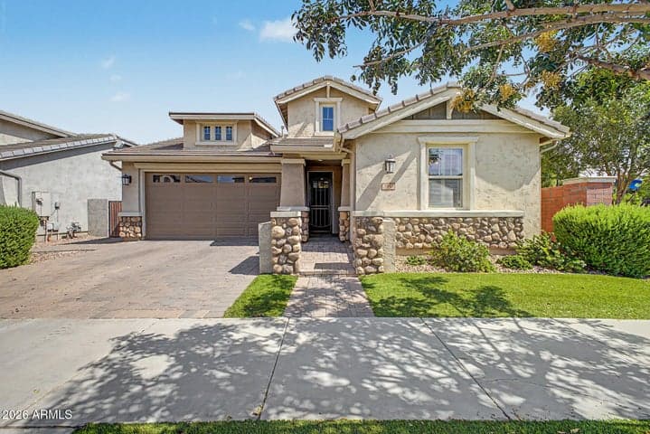 3950 E PERKINSVILLE Street, Gilbert, AZ