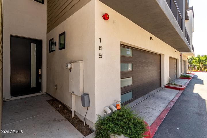 165 E LEXINGTON Avenue, Gilbert, AZ