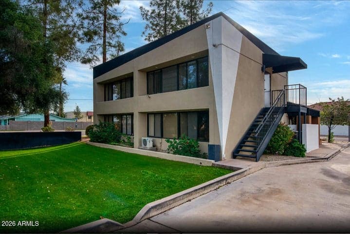 606 N STAPLEY Drive, Mesa, AZ