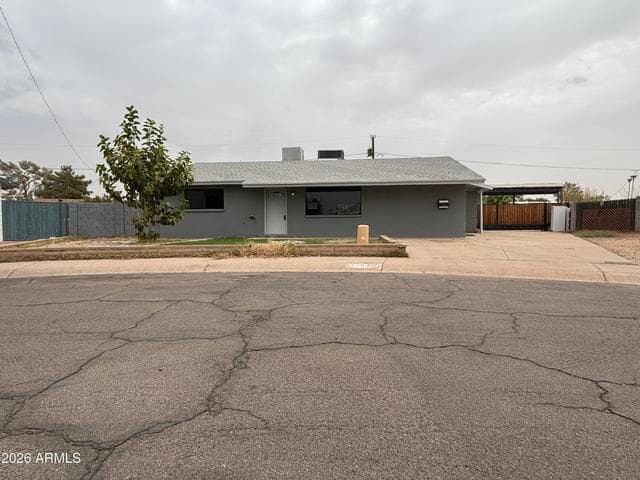 15039 N 24th Place, Phoenix, AZ