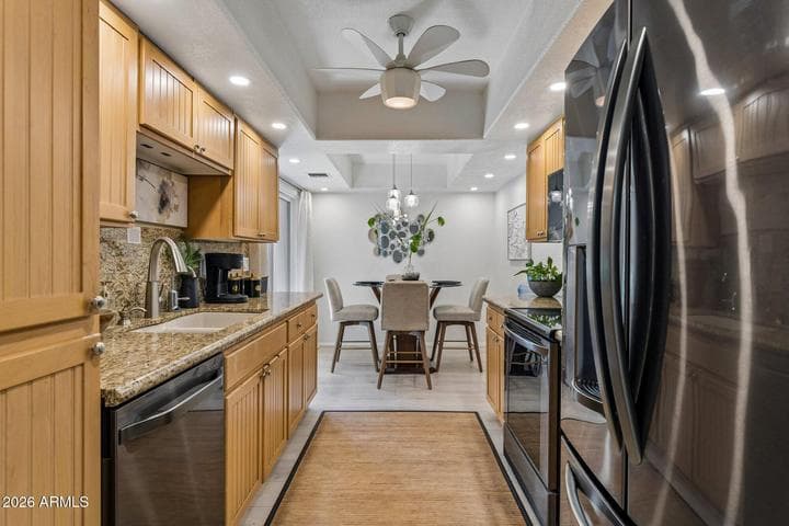 12212 N Paradise Village Parkway #136, Phoenix, AZ