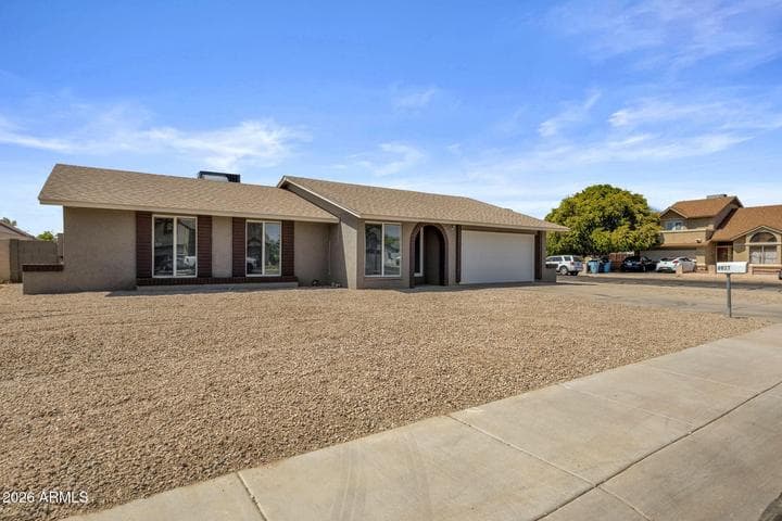 8837 W COOLIDGE Street, Phoenix, AZ