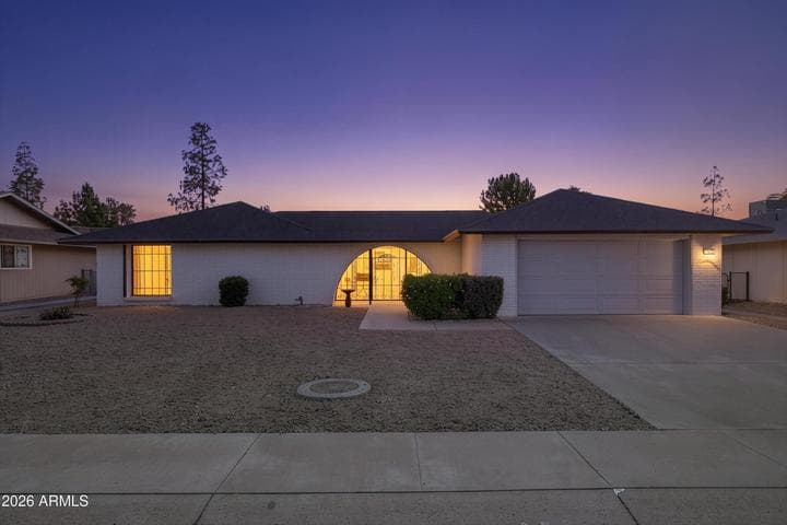 18621 N 103RD Avenue, Sun City, AZ