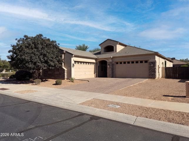19745 E RAVEN Drive, Queen Creek, AZ