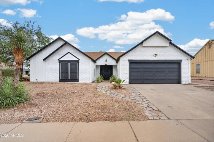 10002 S 47TH Place, Phoenix, AZ