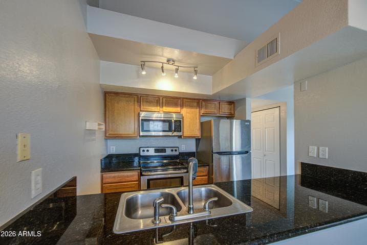 1241 N 48TH Street #211, Phoenix, AZ